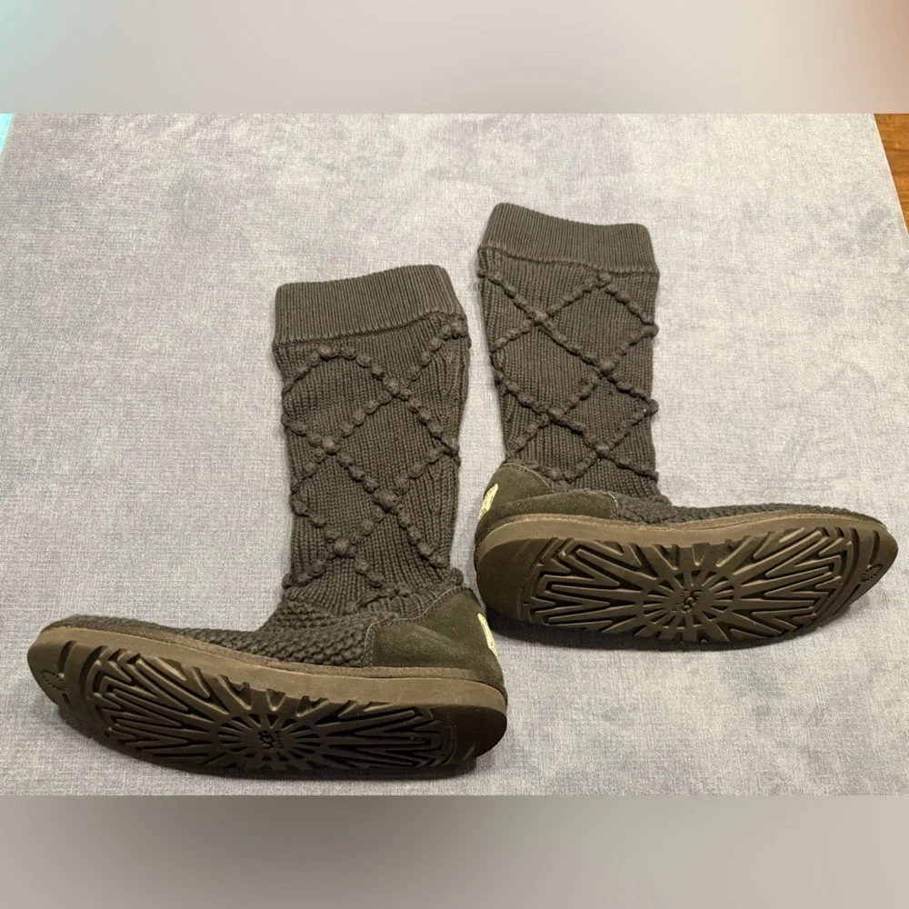 Ugg Australia Classic Argyle Knit Pull On Boots Women’s SZ 9 Black Fall Cozy